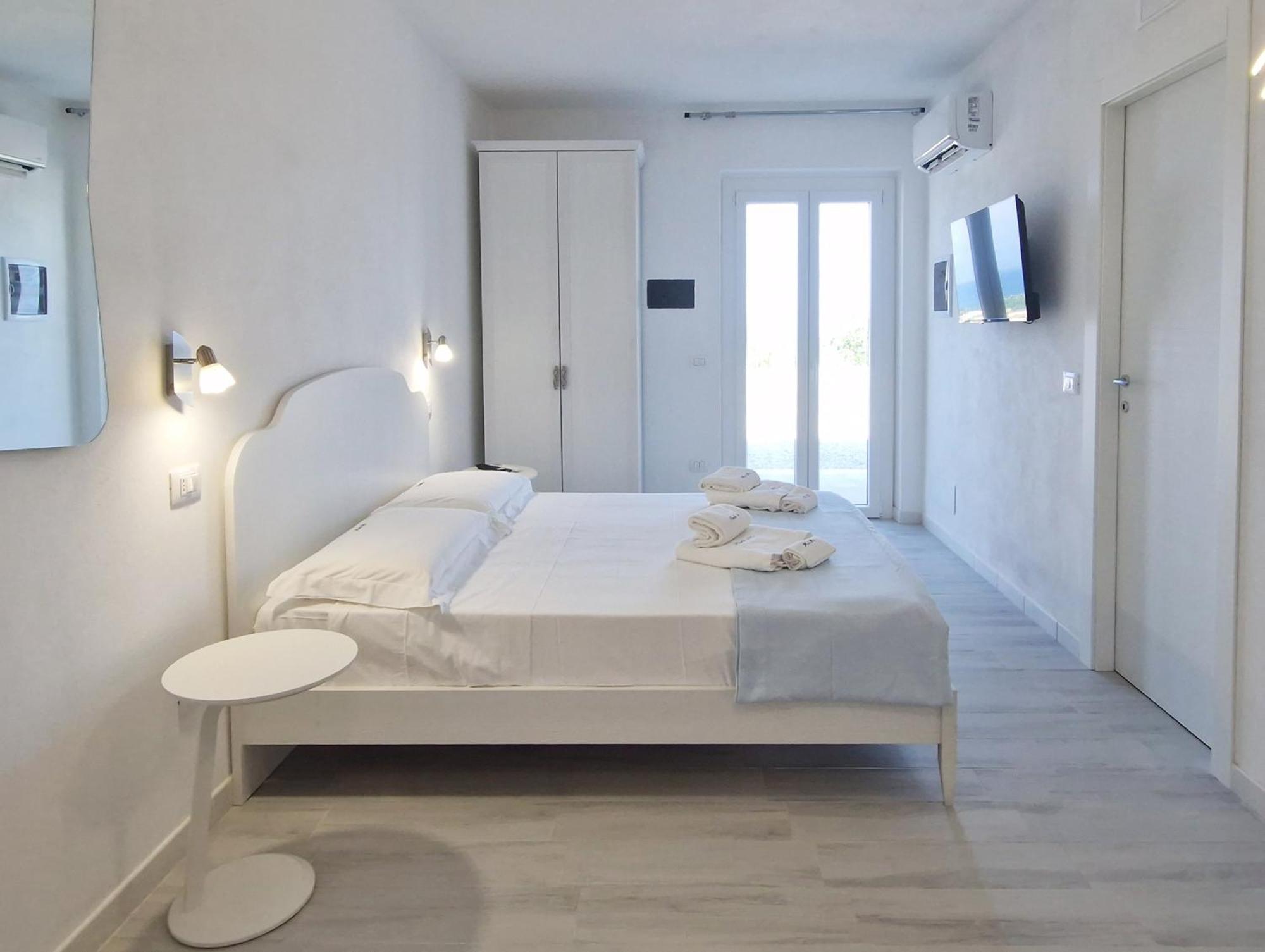 Perla Blu Tropea Bed & Breakfast Santa Domenica  Exterior photo
